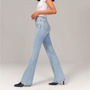 High rise Abercrombie flare jean
